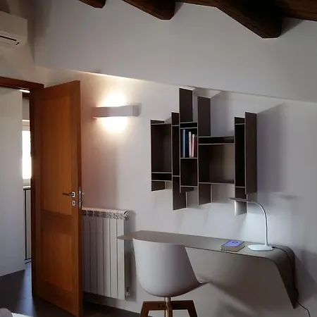 Apartment Alloro 2 *